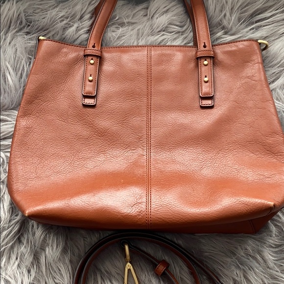 Vera Bradley Crossbody - Picture 8 of 9